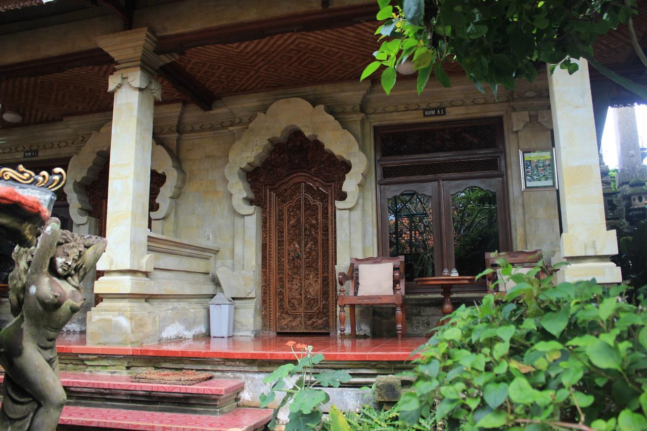 Tungeh Inn Ubud  Exterior photo